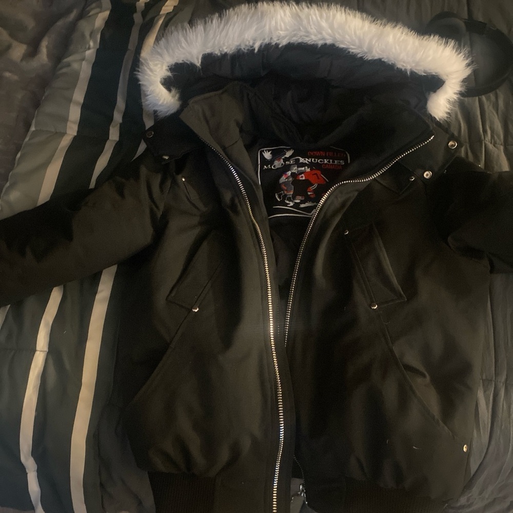 Selling this moose knuckle that I wore 3 times until I got a Mack age